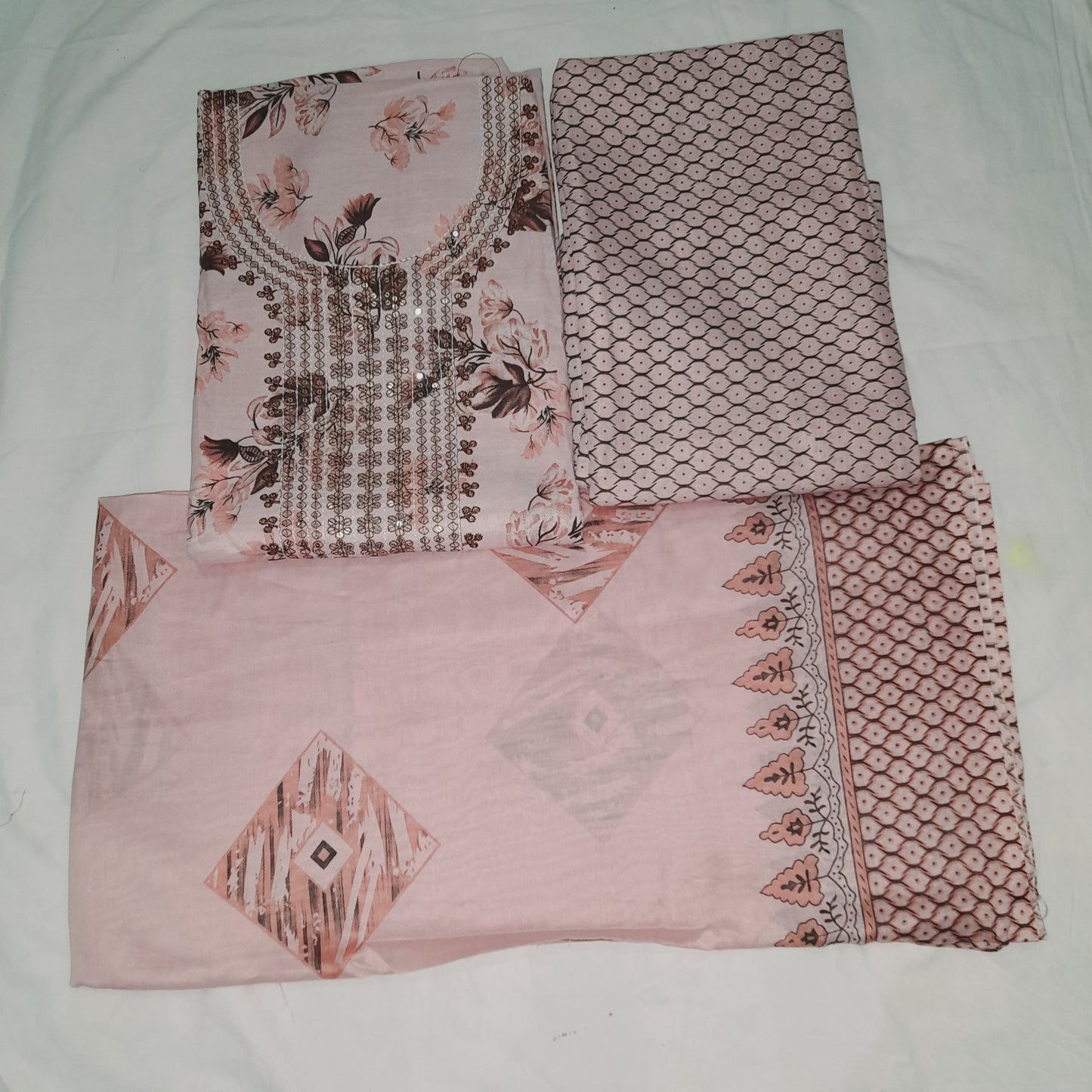 Pink Color Unstiched Suit in Cotton Material with Cotton Dupatta